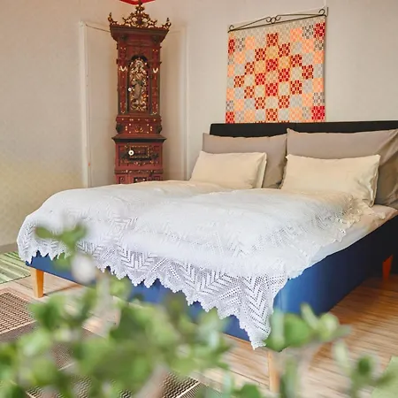 Homestay Overvoll Farm *