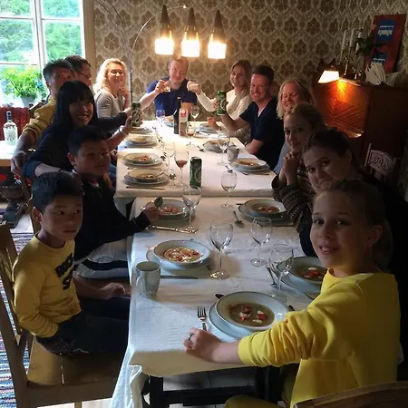 Overvoll Farm Homestay szállás