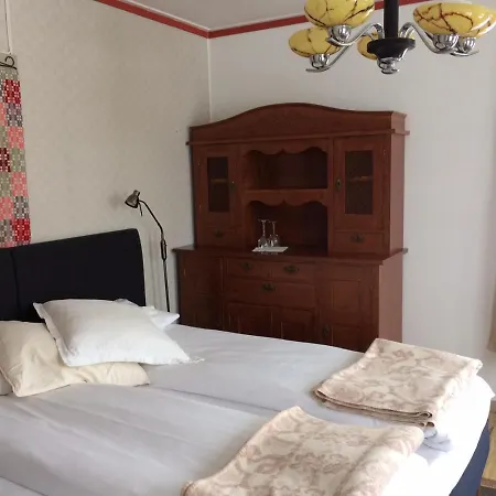 Overvoll Farm Pansiyon Stranda (More og Romsdal)