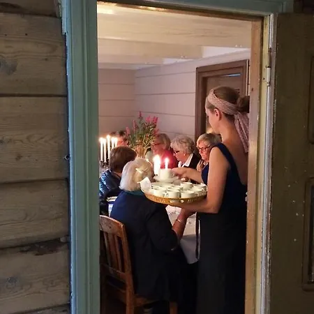 Pansiyon Overvoll Farm Stranda (More og Romsdal)