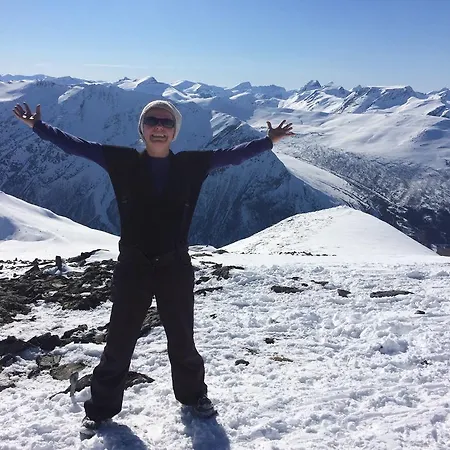 Overvoll Farm * Stranda (More og Romsdal)