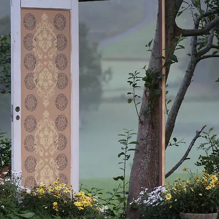 Overvoll Farm * Stranda (More og Romsdal)