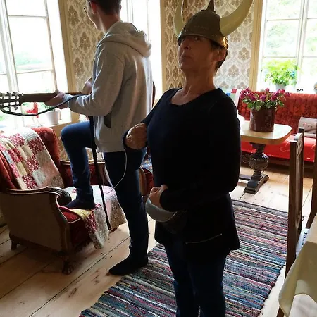 Overvoll Farm Pansiyon Stranda (More og Romsdal)